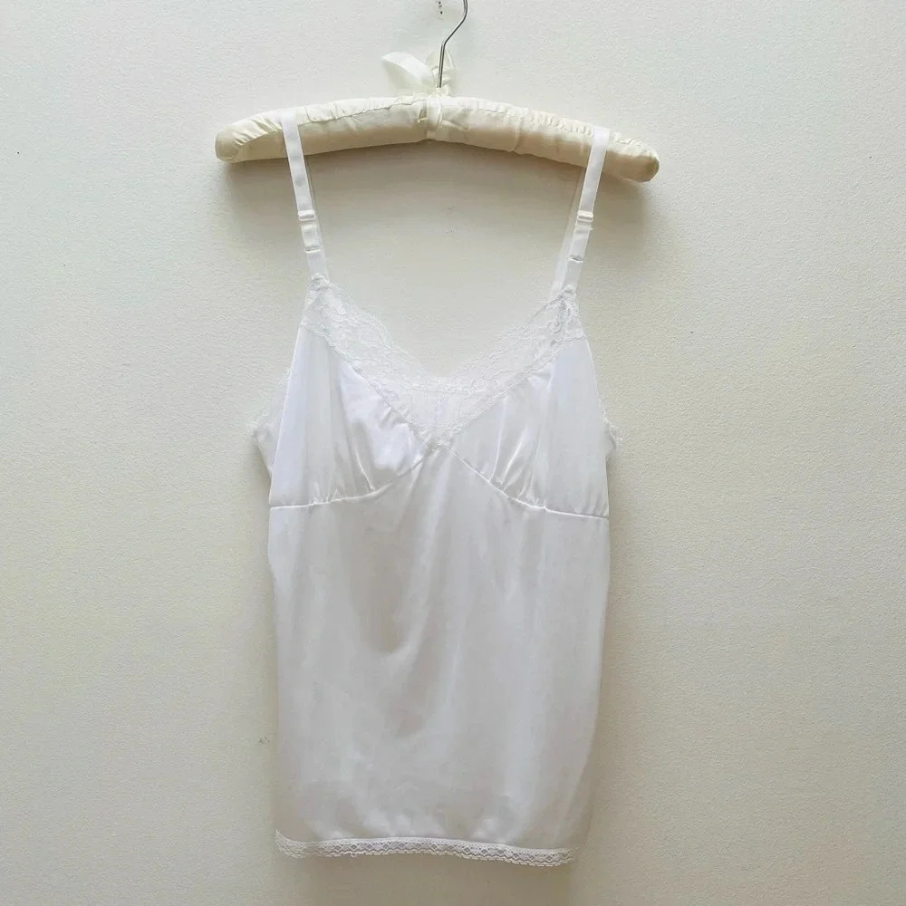 Vintage - NWT Made in Canada Lace Camisole